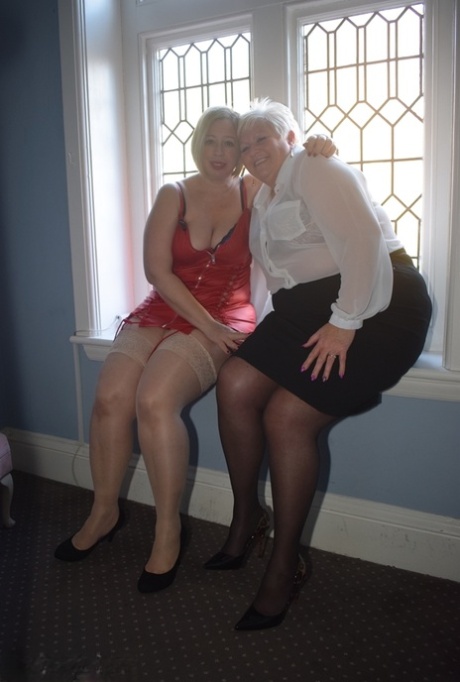 Overweight older lesbians disrobe to nylons before toying their pussies