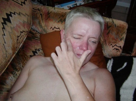 Mature lady Tiffany Pearl eats cum after sucking off her man friend