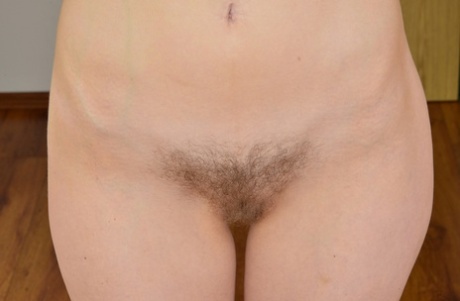 Skinny mature dame Mischelle exhibits her wide open twat and gaping anus