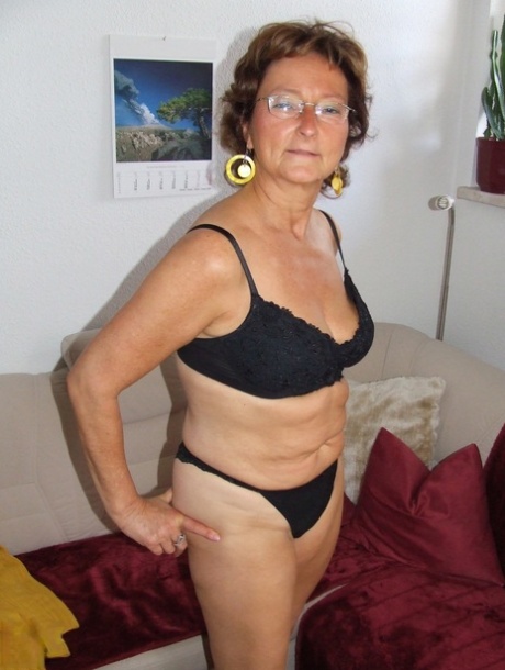 Mature Granny Pics