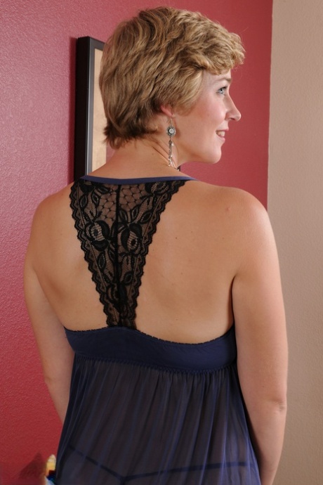 Horny Mature Pics
