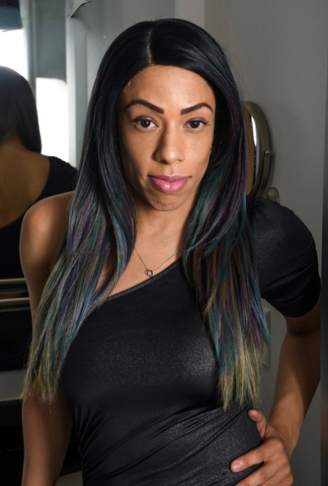 TGirl 40 Jem